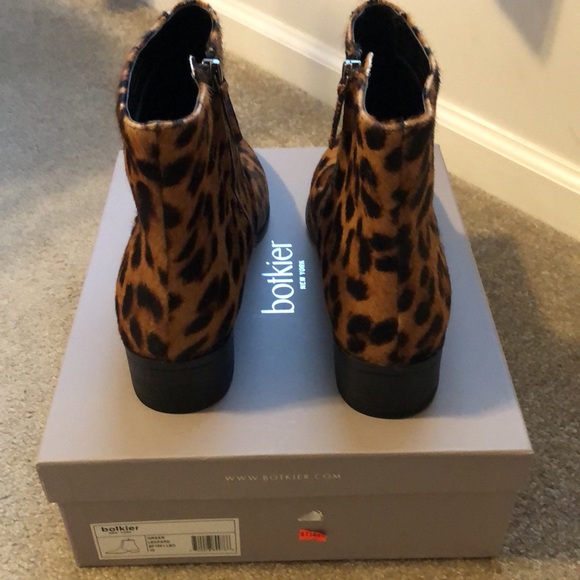 Leopard Print Ankle Boots - Picture 4 of 8